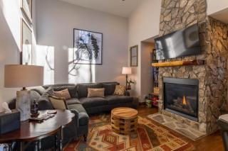 Hilltop Hideout at Eagles Nest - Banner Elk - 8