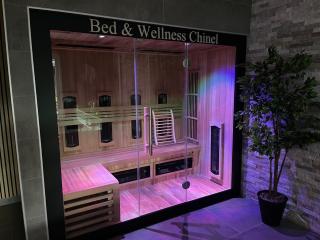 Bed & Wellness Chinel Luxe vakantiehuis met Sauna's en Bubbelbad - Sint Annaland - 1