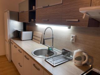 Peaceful living, 4 minutes from the city center - Košice - 4