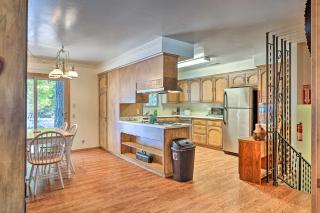 7 Mi to Yosemite Natl Park Riverfront Getaway! - 5