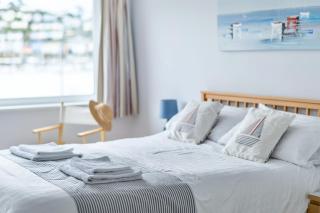 8 Mayflower Court - Apartment with river views, parking and on the level - 7