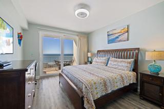 Laketown Wharf! Sleeps 9 - Resort Beach Condo, Stunning Ocean Views! by Dolce Vita Getaways PCB - Panama City Beach - 8