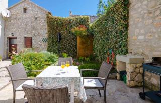 Holiday home in Sukosan - Zadar Riviera 43392 - Sukošan - 0