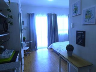 Mesaverte Deluxe Studio with Balcony - Cagayan de Oro - 4