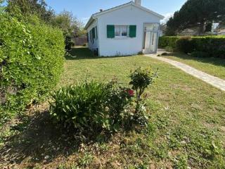 Maison au cœur de La Brée-les-Bains - 6 couchages, jardin clos, proche plage, WiFi gratuit - FR-1-246A-156 - 1