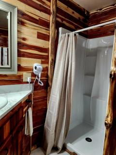 Log Cabin Inn - Eureka Springs - 7