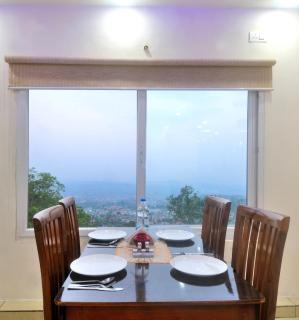 Hotel Bliss Valley Dharamshala - Beautiful View of Mountains from Rooms - Dharamshala - 4