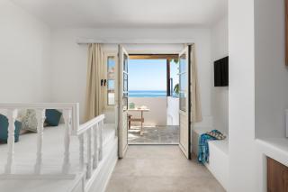 Stegna Akti Luxury Suites - 7