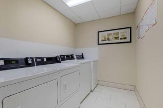 Comfort Suites Waco North - Near University Area - Waco - 1