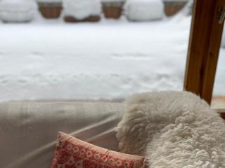 Appartement 70m², 3 chambres, pied des pistes, terrasse, WIFI, parking - FR-1-411-714 - 0