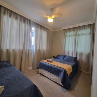 Apartamento inteiro 30 metros do mar - 8