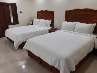 PESHERES INN & SPA - Bon Accord - 4