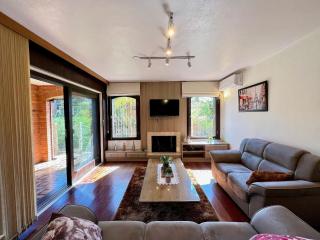 Casa Allegro 3dorm prox Lago Negro by AcheiGramado - 8