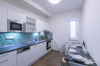 Cozy apartment in quiet courtyard near Charles Bridge - Praga - 6