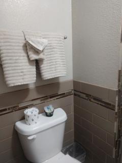Red Rock Motel and Dam Motel - Page - 2