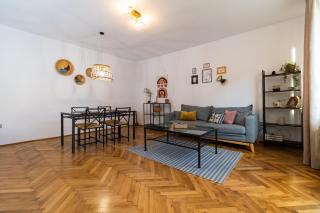 Lua Solis Apartment in the Old Town w/ Mt Tampa Views - Brasov - 2