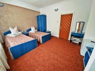 Hotel Belvedere - Piatra Neamţ - 2