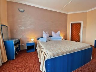 Hotel Belvedere - Piatra Neamţ - 7