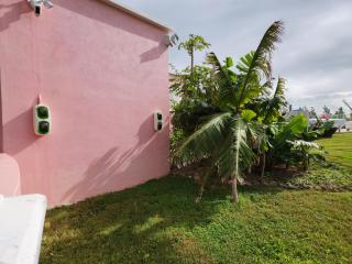 Bermuda Connections Guest House - 5