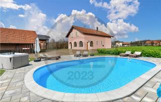 Nice Home In Turnisce - - 9