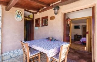 1 Bedroom Stunning Apartment In Lovran - 6