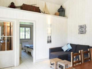 Maison cosy près du centre des Portes-en-Ré, 2 chambres, forfait ménage inclus - FR-1-434-73 - Les Portes - 0