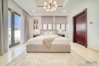 Signature 6BR Villa with Assistant Room and Private Pool in Frond F Palm Jumeirah by Deluxe Holiday Homes - Dubai - 6
