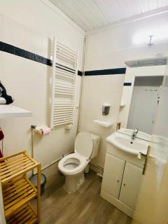 Apt 204, Vue Mer, Accès plage Trestraou, Perros-Guirec - Perros-Guirec - 4
