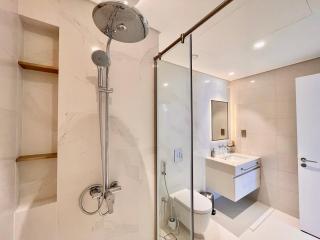 Dar Vacation - High Floor Palm View 1BR Apartment - Dubai - 1