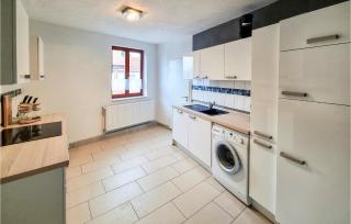 2 Bedroom Cozy Apartment In Klötze - Klötze - 7
