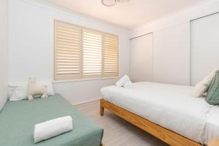 32 Daphne Street - Forster - 2