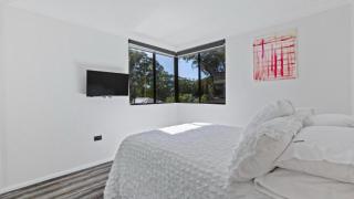 Hawks Nest - Booner Street - 5