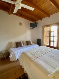 HOSTERIA ISABEL Departamentos y Habitaciones con baño privado - Las Grutas - 7