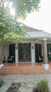 Villa Dende Lombok - Tanjungkarang - 9