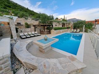 The Hidden Treasure Village - Entire property - 9