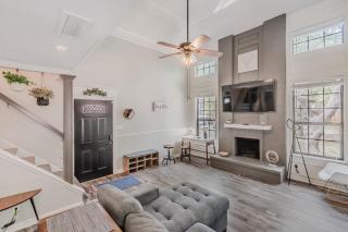 Peaceful Stay Near DFW Airport - Irving - 9