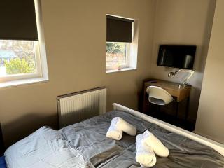 Luxury In Loughborough - 6