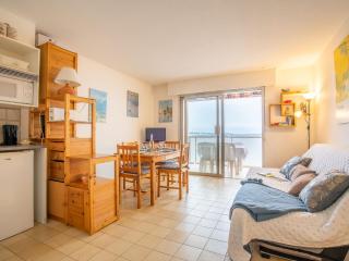 Studio Le Capitole-6 by Interhome - Fréjus - 2