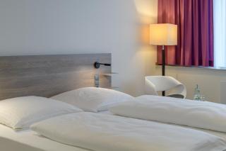 Panorama Hotel Schweinfurt - Schweinfurt - 4