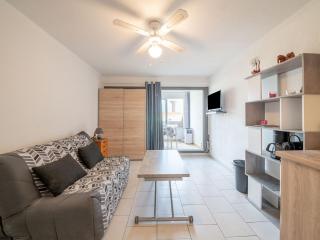 Studio Les Floralies II-12 by Interhome - Le Grau-du-Roi - 0