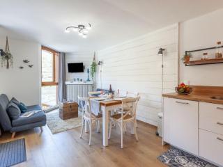 Apartment Savoy - Lavachet by Interhome - 2