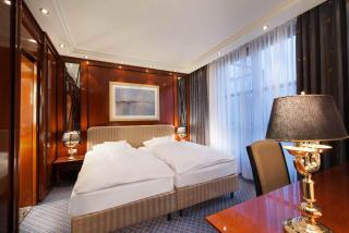 Maritim Hotel Am Schlossgarten - Fulda - 1