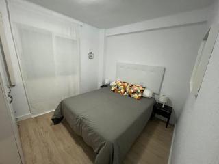 Holidays2Malaga Dr Marañon 3 bedrooms Terrace Aircon North Malaga city - Málaga - 6