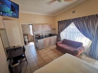 Cozy Manor Guestrooms - Lyttelton - 5