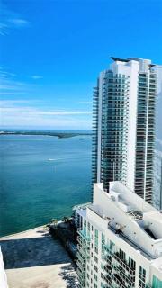 Airbnb-friendly Balcony Brickell Condo with parking - Miami - 0