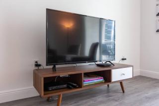 Super Cool 1BR Apartment in Brickell with Parking - Miami - 2