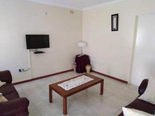 2 bed guesthouse in Mabelreign - 2012 - Harare - 9