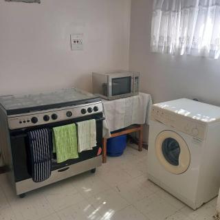 2 bed guesthouse in Mabelreign - 2012 - Harare - 3