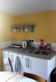 Redwood Lodge, Dee Valley Stays - cosy microlodge with detached private shower & WC - 7