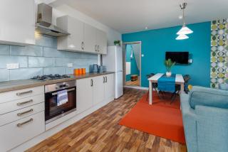 Hornsey House - 5 Bedroom, 4 Bathroom sleeping 10 - 2